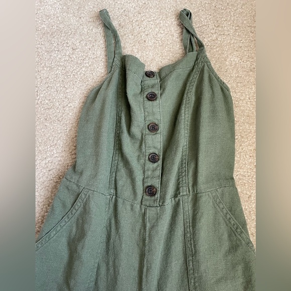 Old Navy Olive Green Linen Jumpsuit - Picture 2 of 6